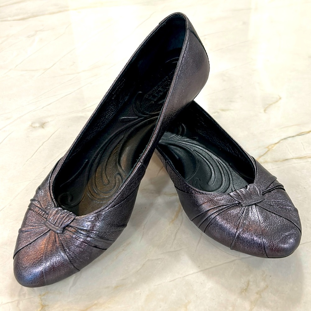 Women’s Born Leather Flats